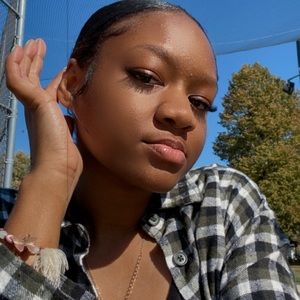 Meet your Posher, Amiya